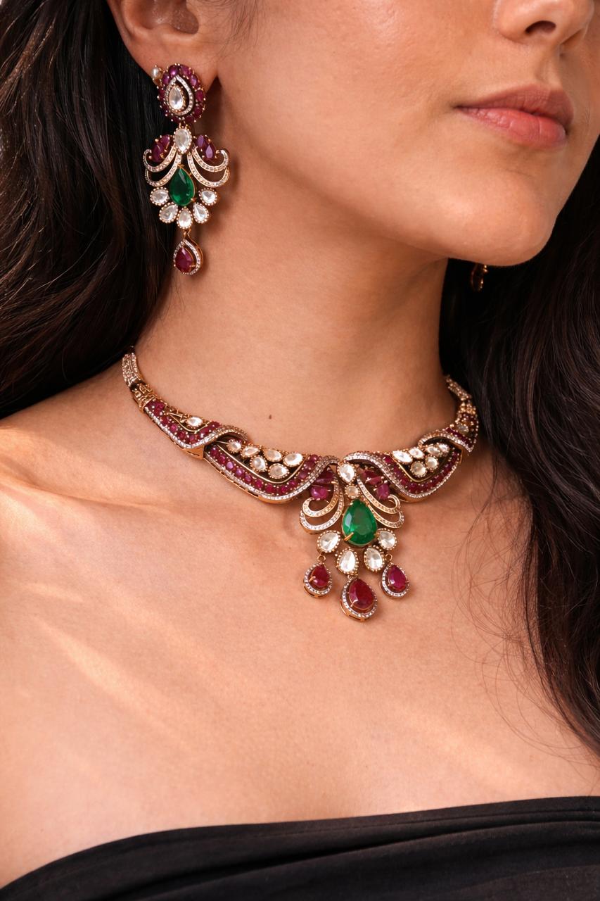 Kundan necklace set.