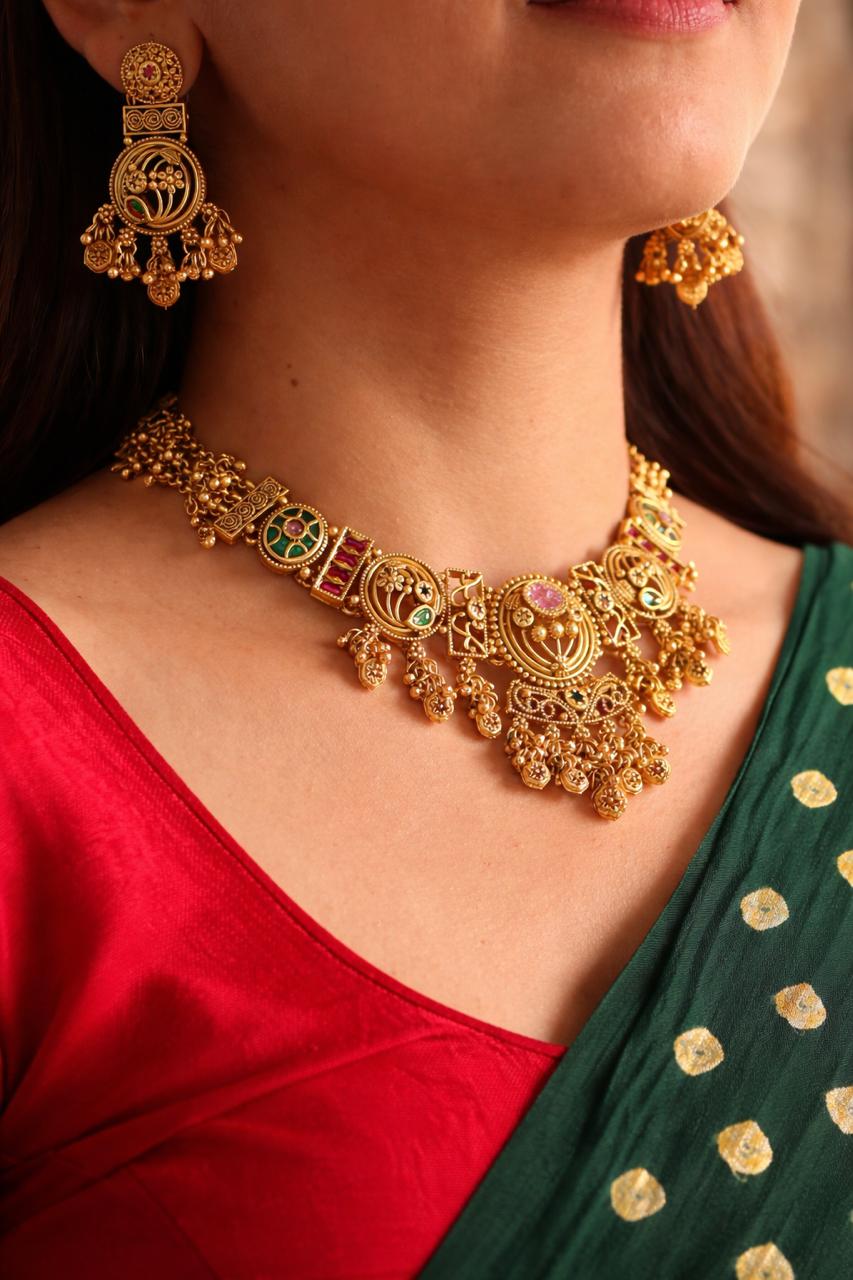 Antique heritage set