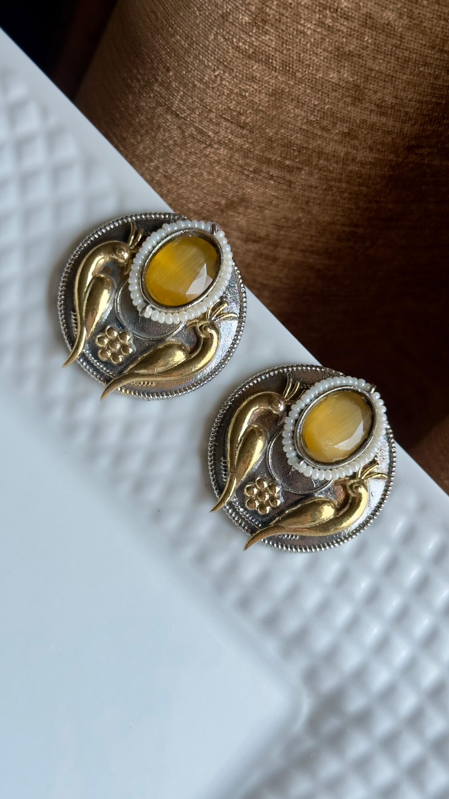 Gulnaar Bird Motif Statement studs