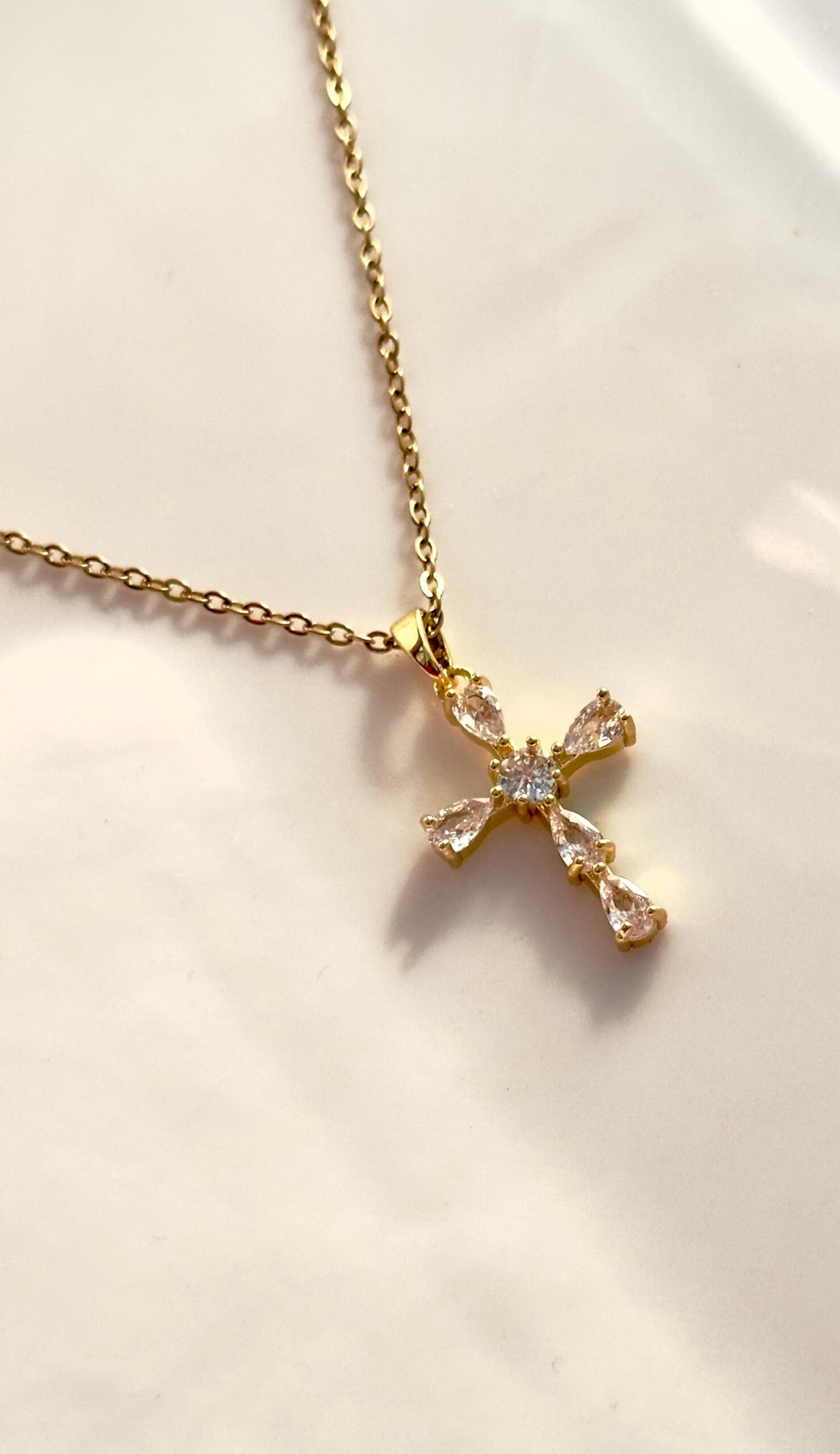 Golden Printresty Cross Chain Pendant