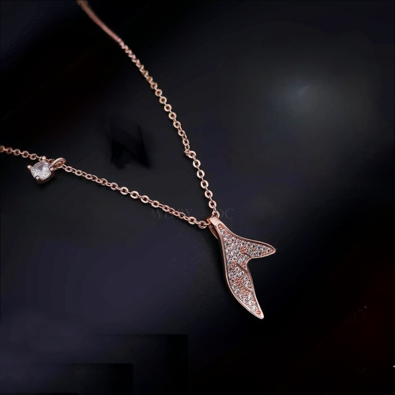 CZ rose gold chain pendant