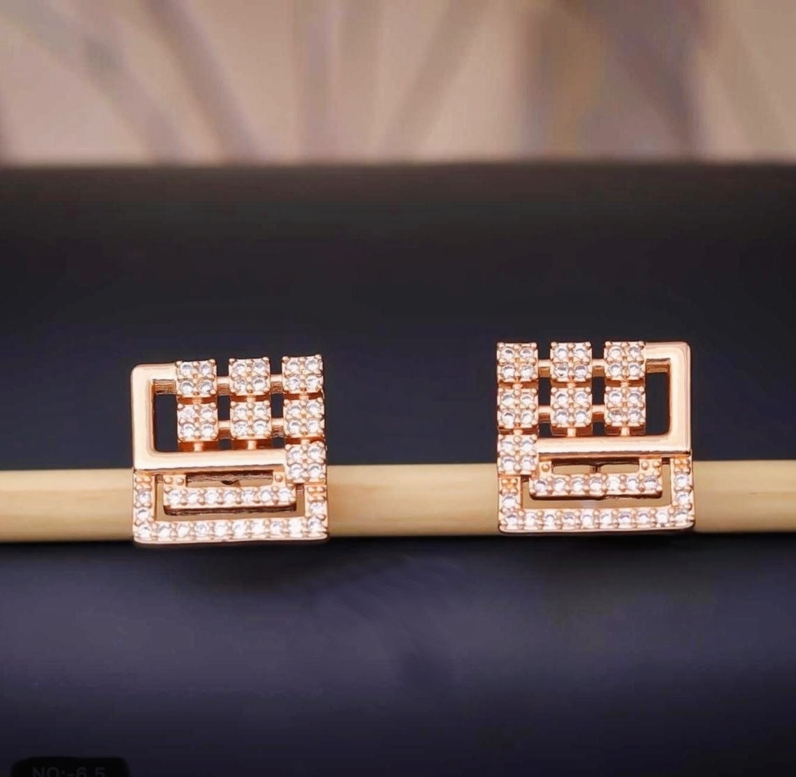 Rose gold Earrings