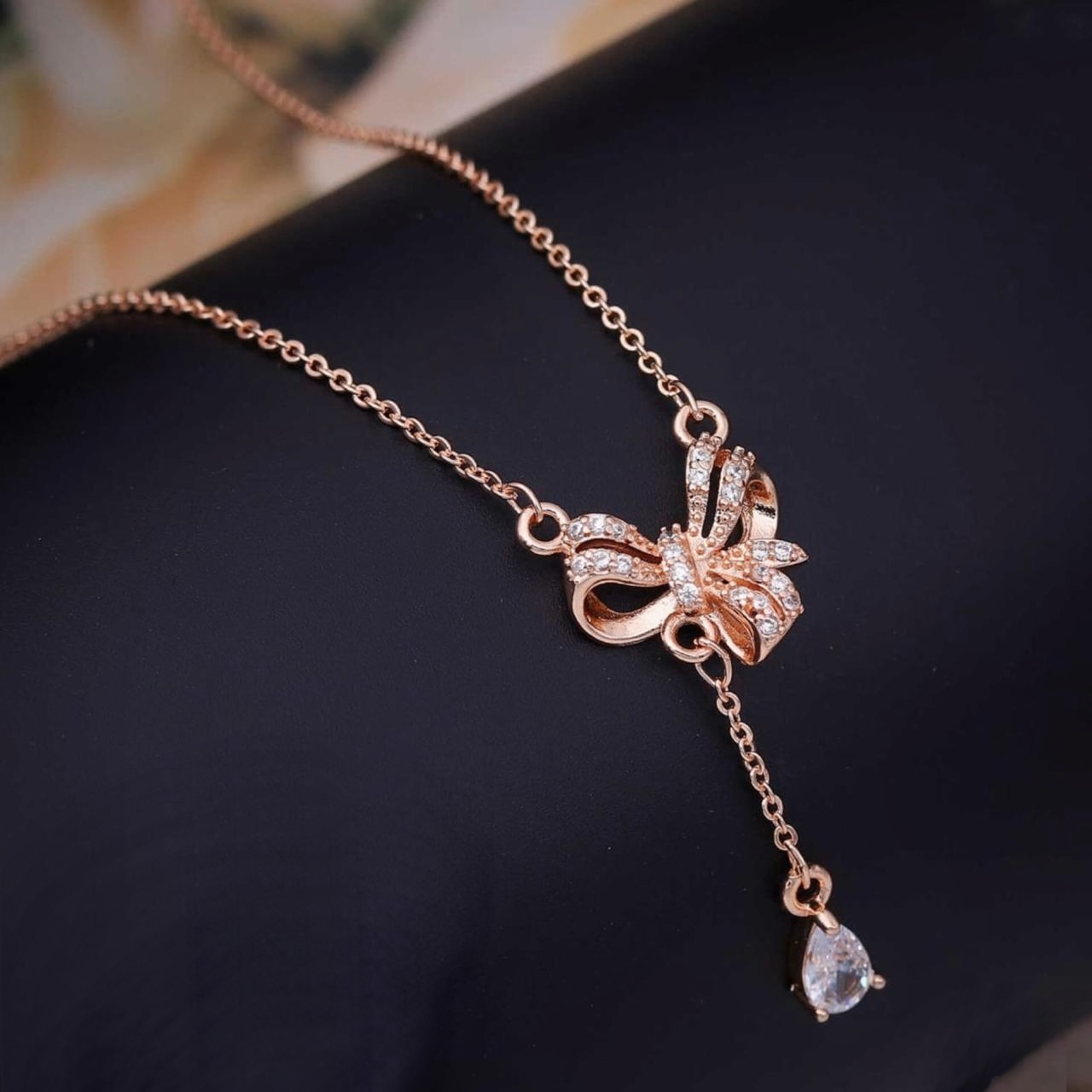 Rose Gold Chain Pendant Set