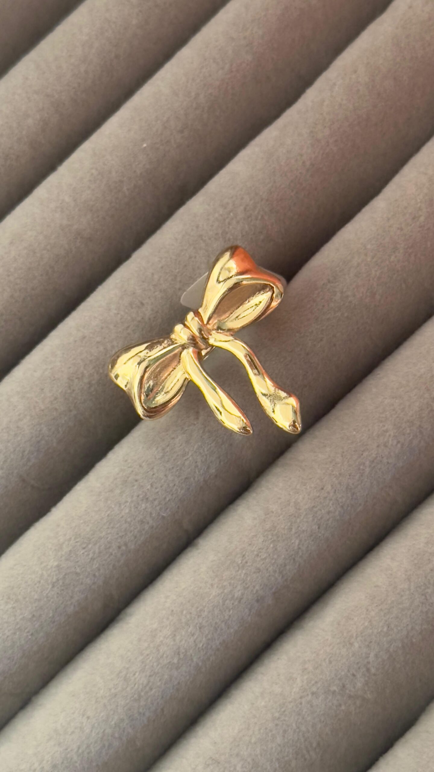 Golden Bow Charm Ring