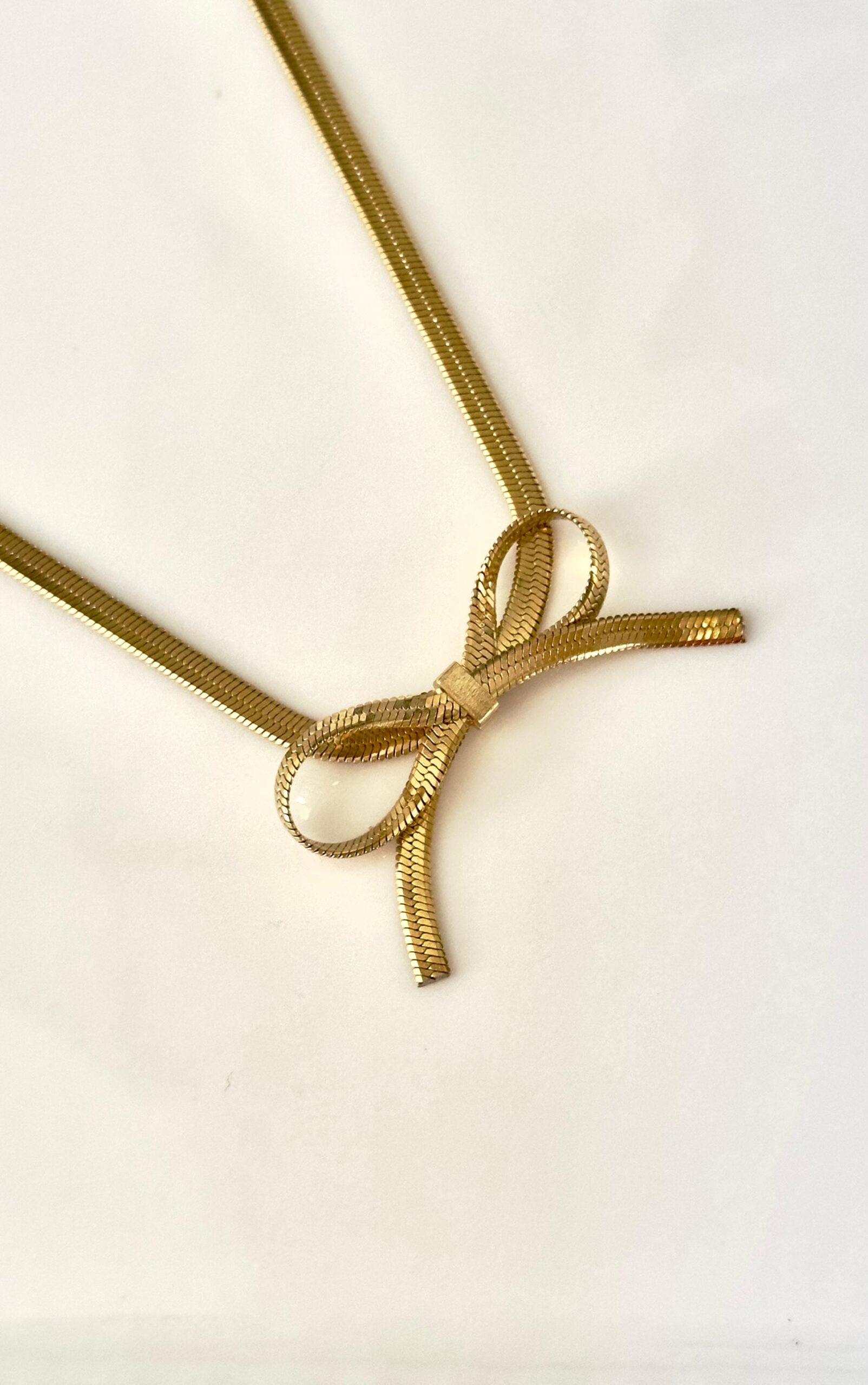 Golden Bow Snake Chain