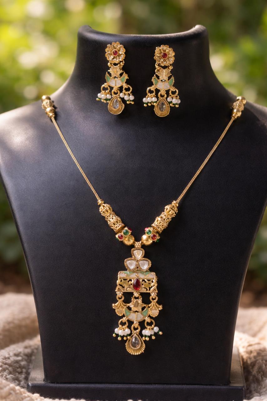 Royal Kundan Pearl Drop Necklace Set