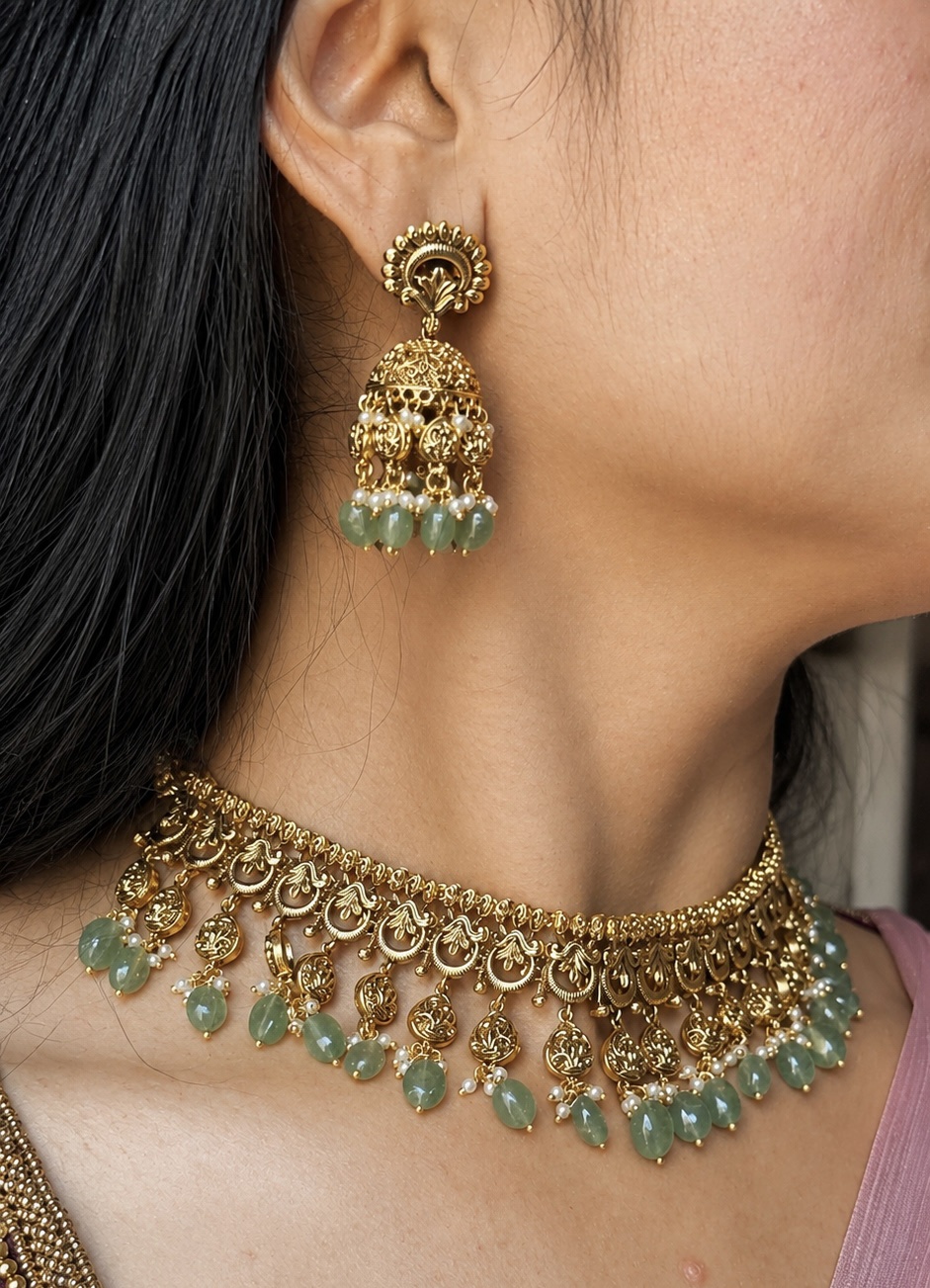 Heritage Green Drop Choker Set