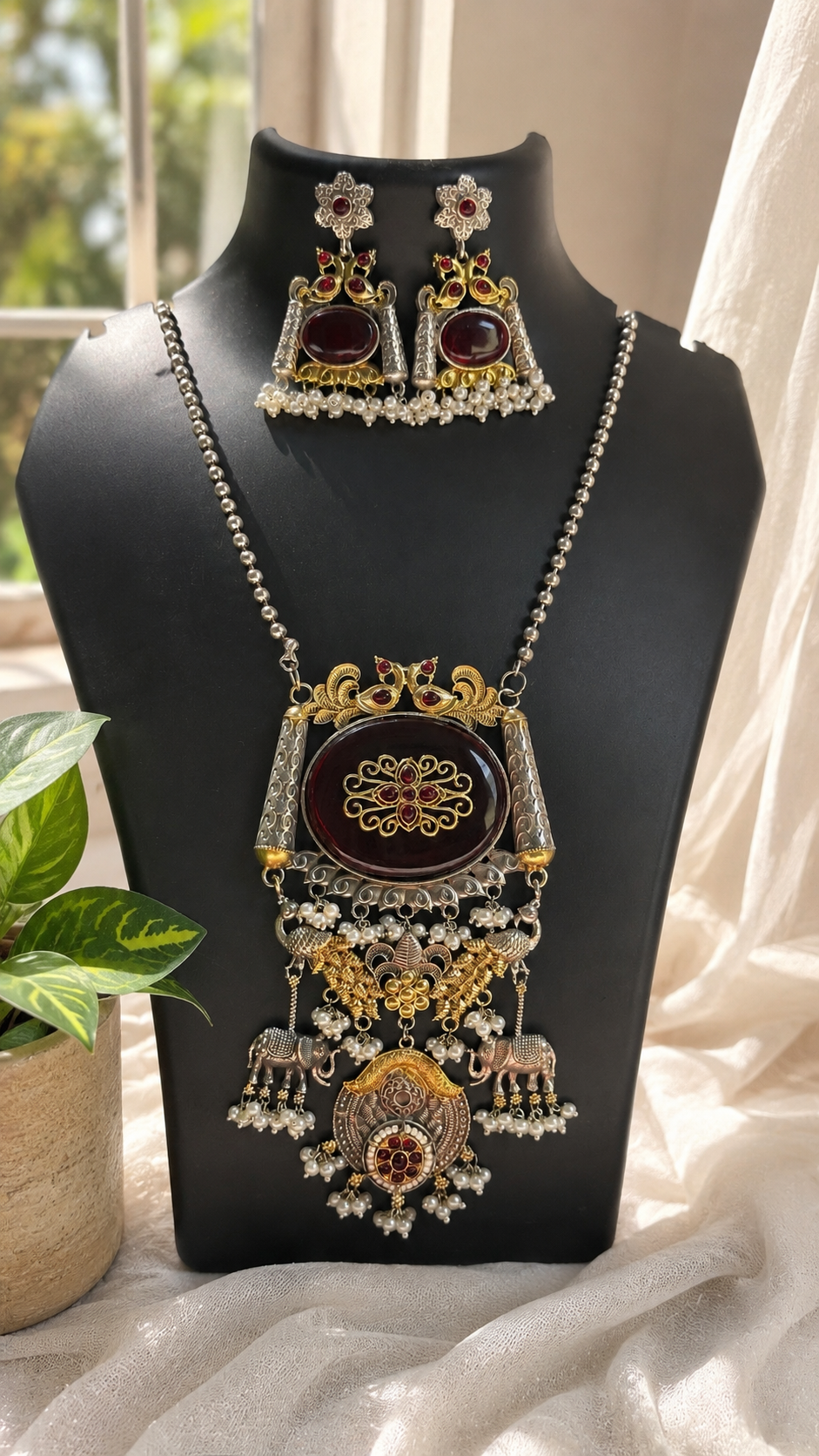 Royal Elephant German Silver Red Necklace Set