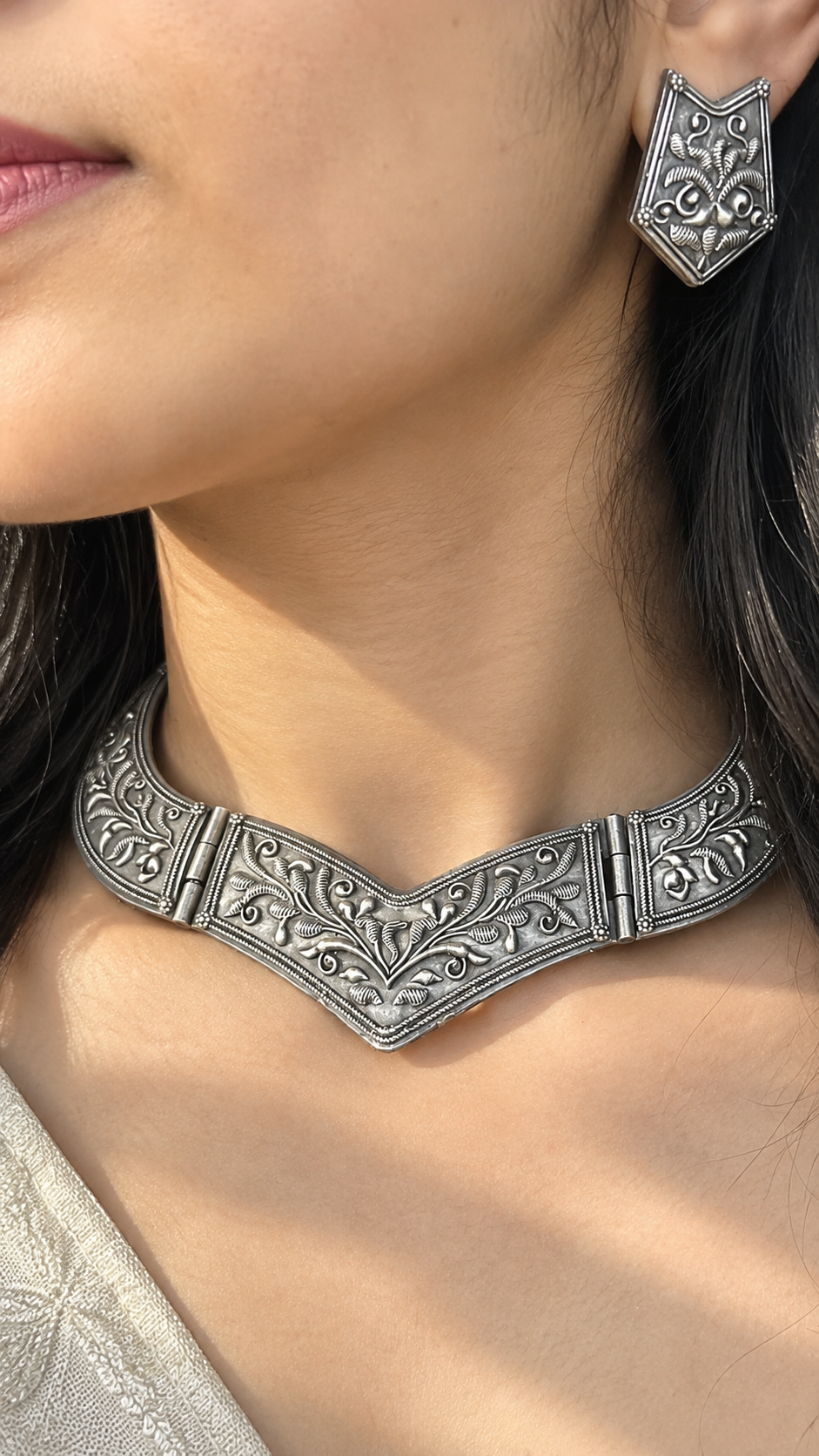 Oxidised  Statement Choker Set